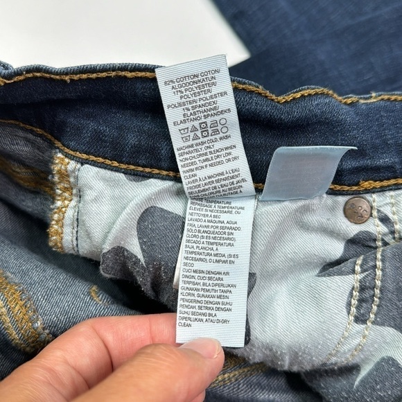 Lucky Brand Raw Hem Brooke Capri Jeans Size 6/28 - Picture 12 of 13